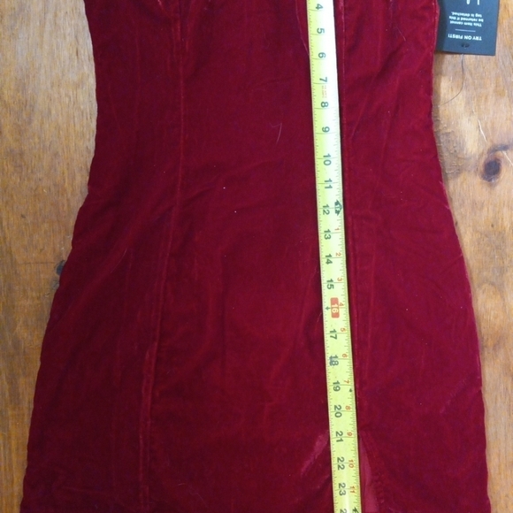 Lulus Rhinestone Strappy Back Velvet Mini Dress in Burgundy Size Small - Picture 10 of 11